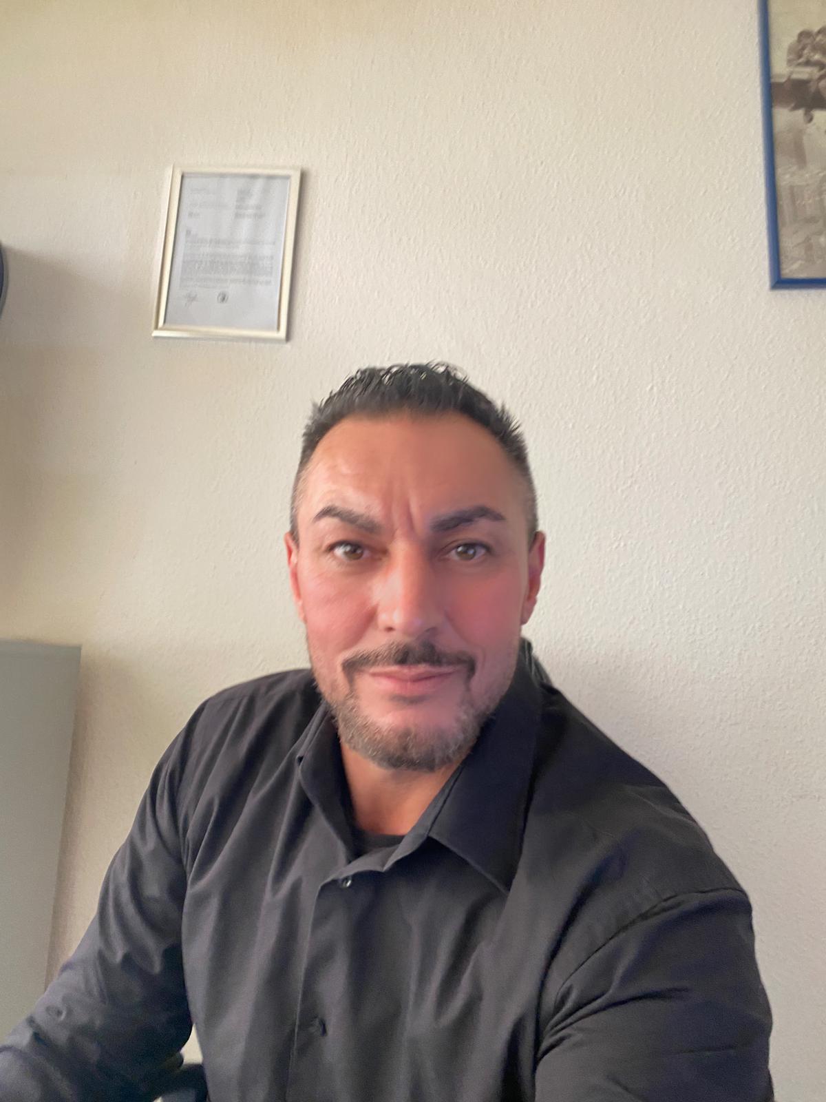 6b839590-76d7-4f84-b240-c0d64b2454be